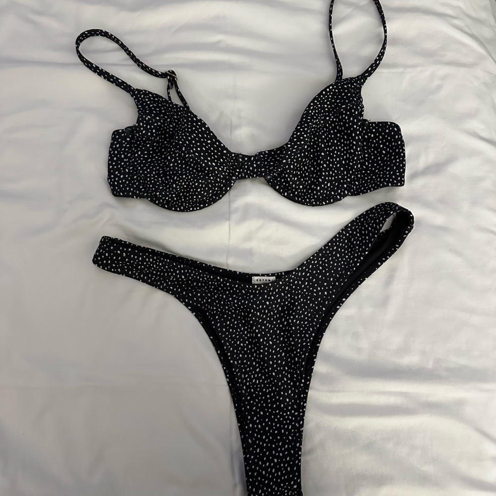 Kotomi Swim Set